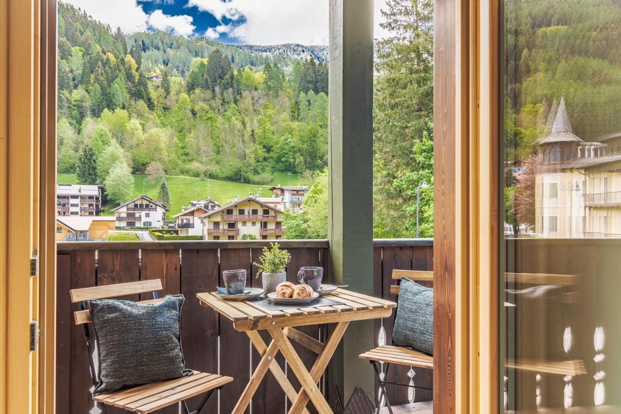 Suite Italy Pinzolo Due Giustino Екстериор снимка
