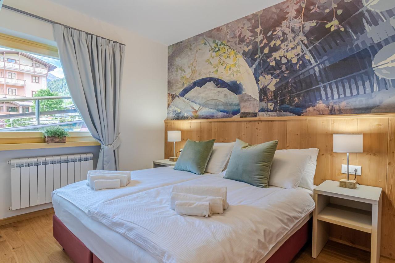 Suite Italy Pinzolo Due Giustino Екстериор снимка