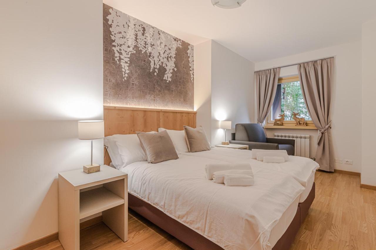 Suite Italy Pinzolo Due Giustino Екстериор снимка