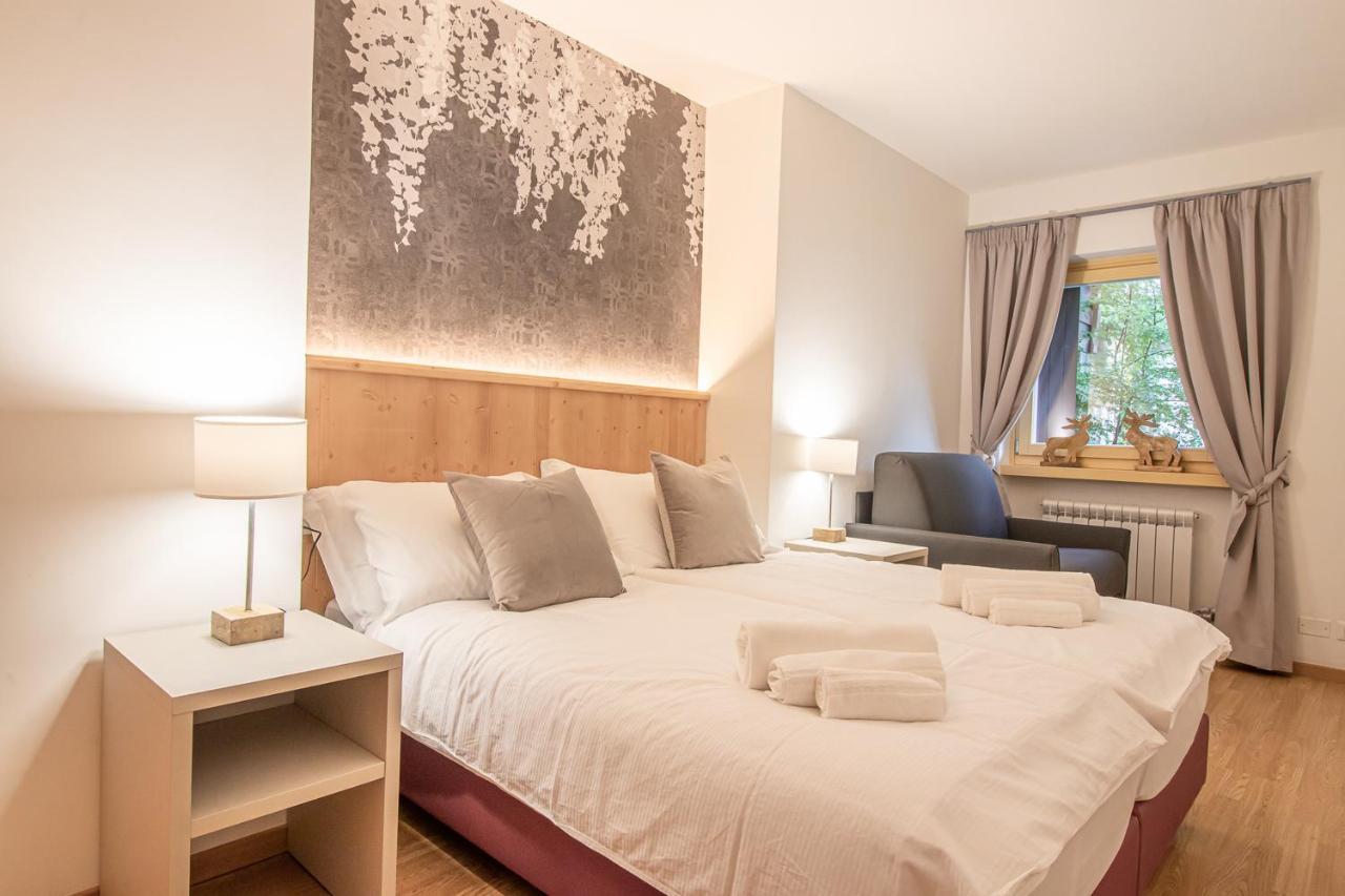 Suite Italy Pinzolo Due Giustino Екстериор снимка