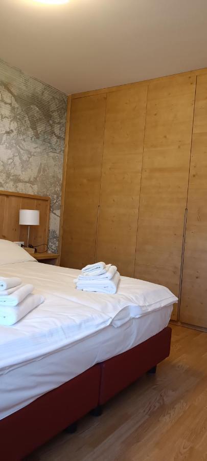 Suite Italy Pinzolo Due Giustino Екстериор снимка